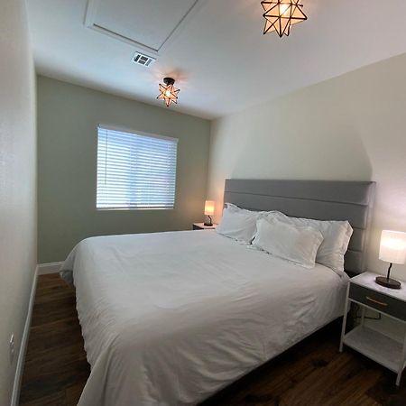 Buddha Gem, Central 6 Bed Room Luxury Home With Pool Hot Tub Game Room And Much More Las Vegas Exterior photo