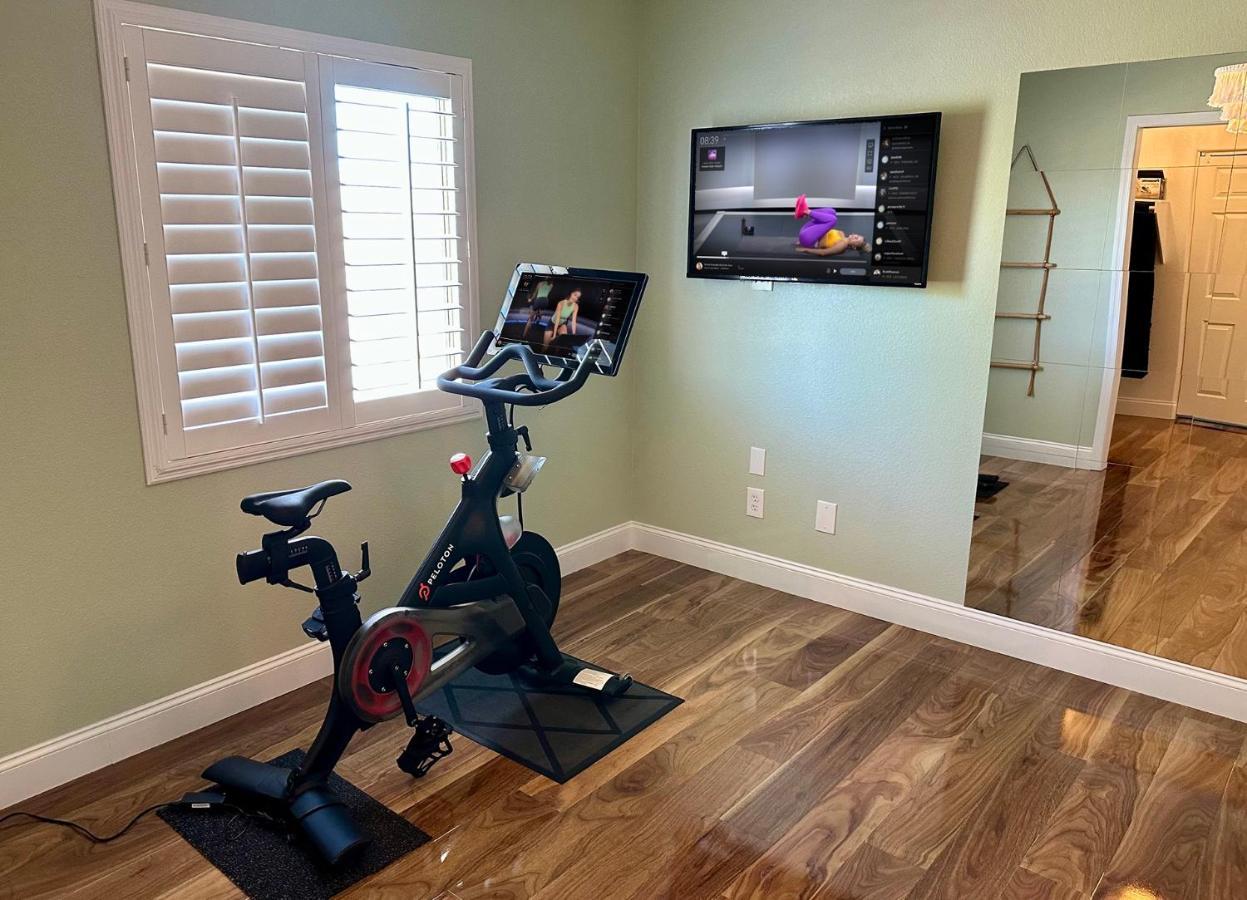 Buddha Gem, Central 6 Bed Room Luxury Home With Pool Hot Tub Game Room And Much More Las Vegas Exterior photo