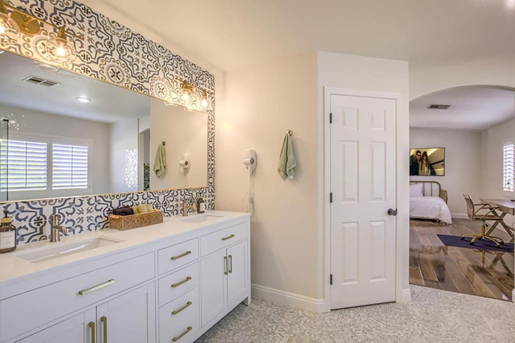 Buddha Gem, Central 6 Bed Room Luxury Home With Pool Hot Tub Game Room And Much More Las Vegas Exterior photo